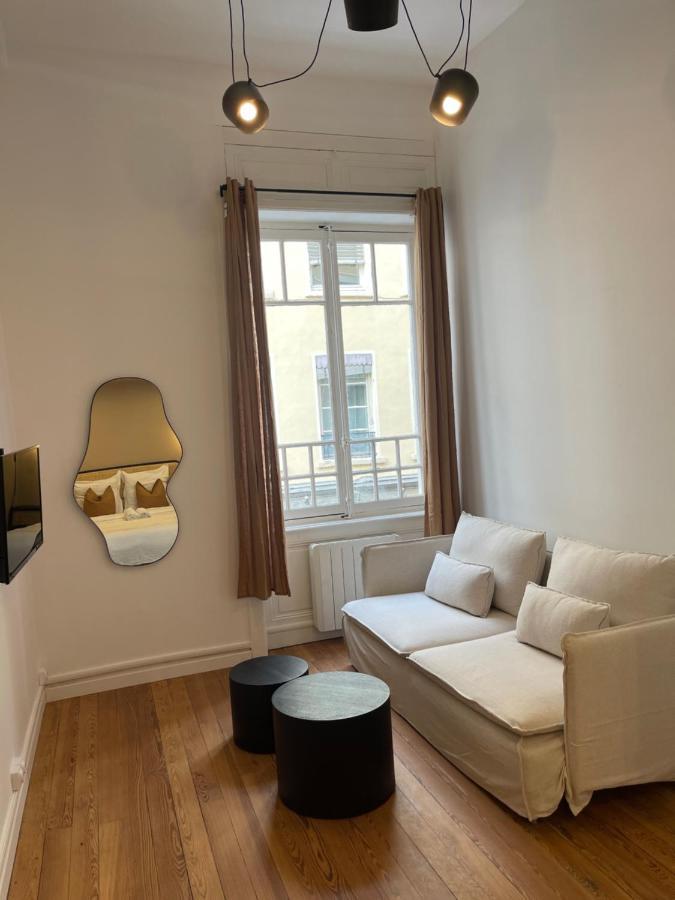 Suite Havane Lyon Exterior photo